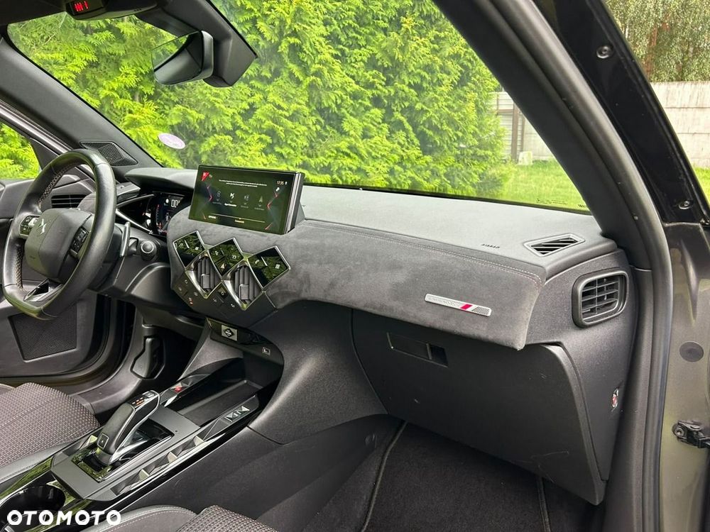 DS Automobiles DS 3 Crossback - 11