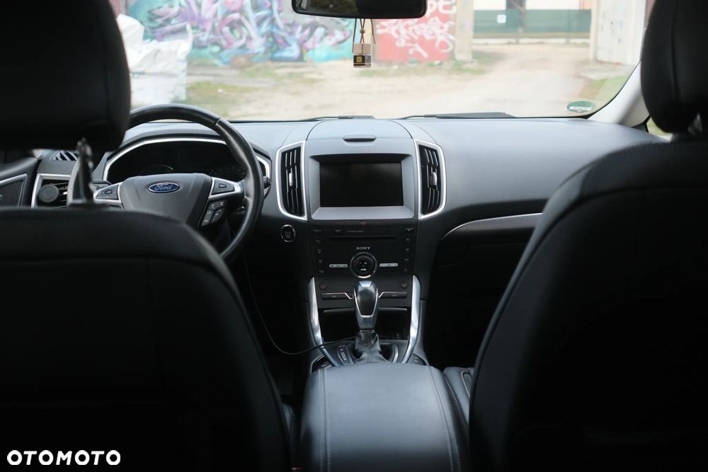 Ford S-Max 2.0 TDCi 4WD Titanium PowerShift - 13