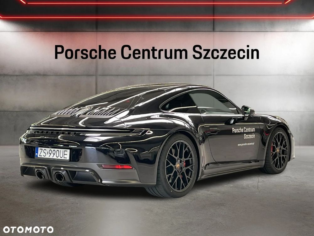 Porsche 911 Carrera T-Hybrid GTS - 5