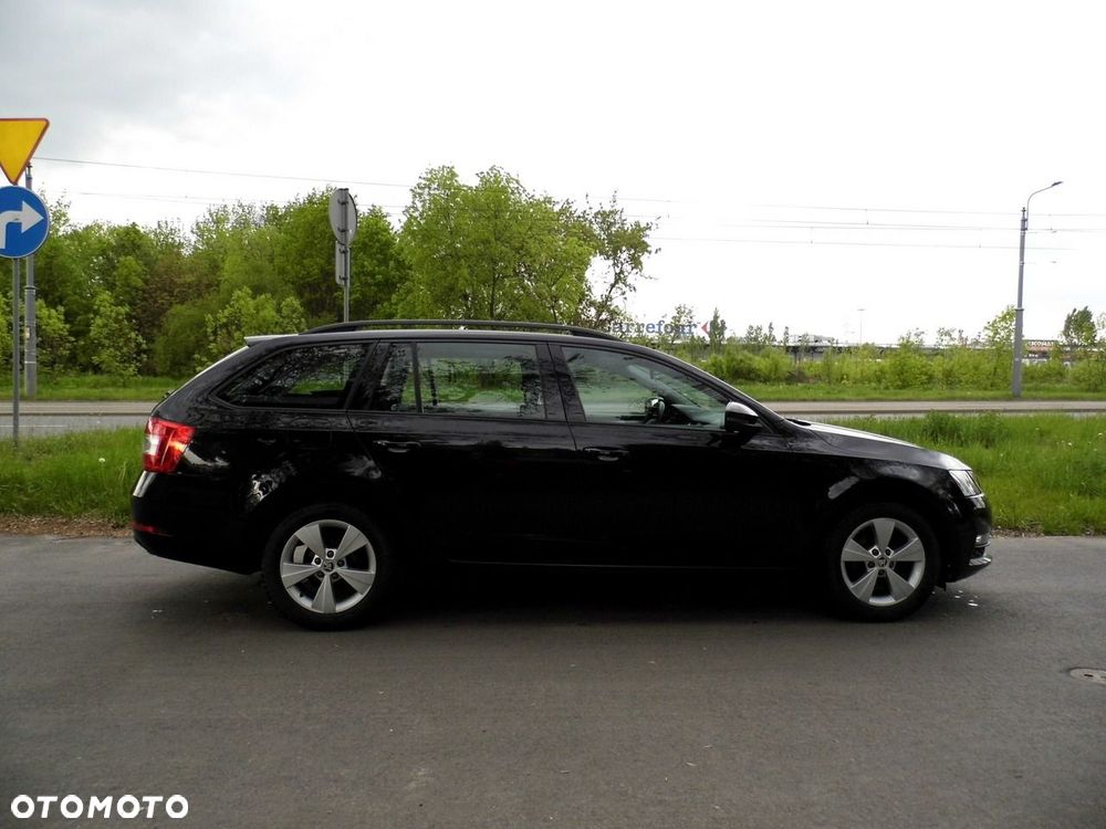 Skoda Octavia 1.4 TSI Ambition - 4