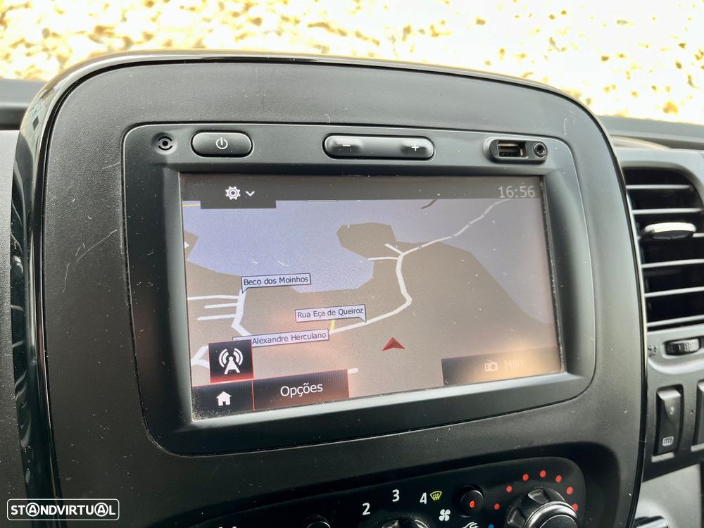Opel Vivaro 1.6 CDTI BITURBO Cabine dupla 5 lugares versão longa - 8