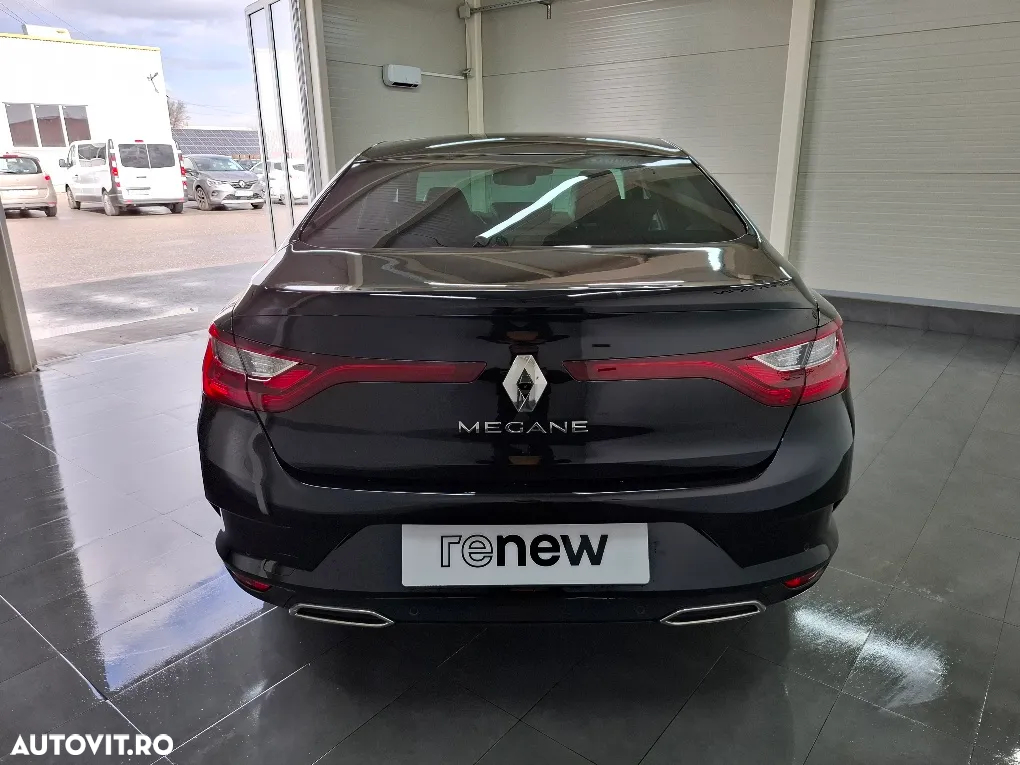 Renault Megane TCe 140 GPF Techno - 8