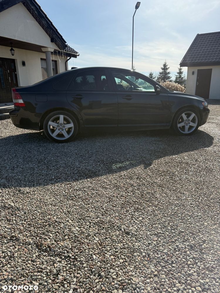 Volvo S40 2.0D - 13