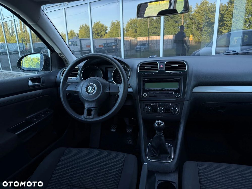 Volkswagen Golf 1.6 TDI Comfortline - 28