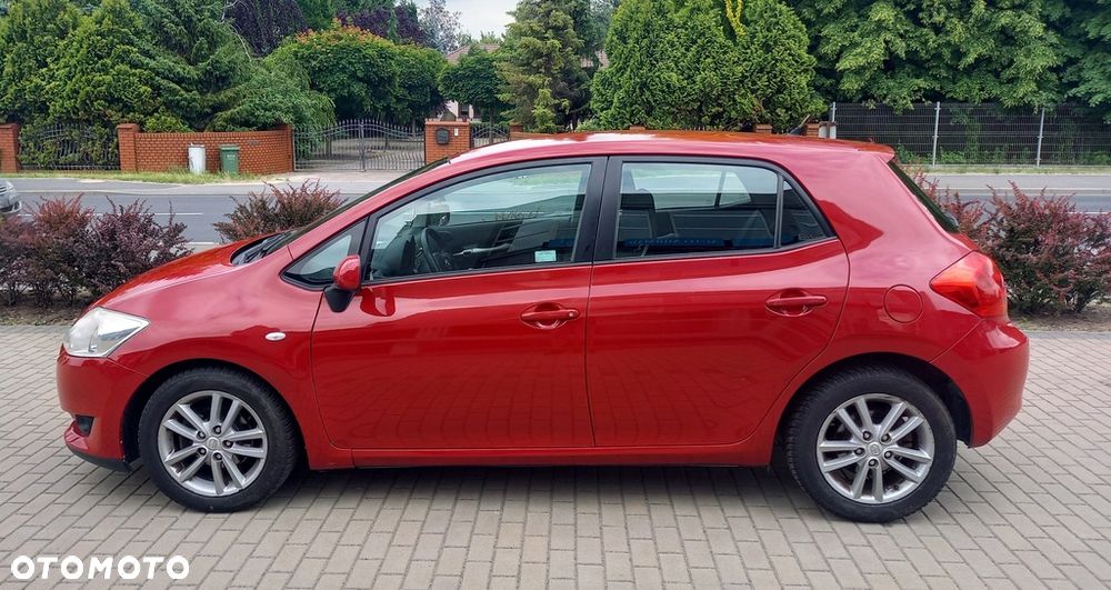 Toyota Auris 1.4 D-4D Luna - 3