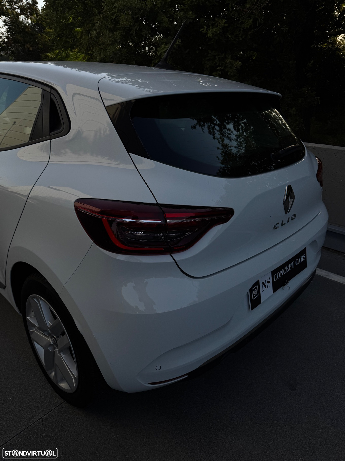 Renault Clio 1.5 Blue dCi Intens - 5