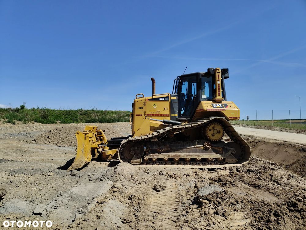 Caterpillar wynajem z systemem bez operatora - 8