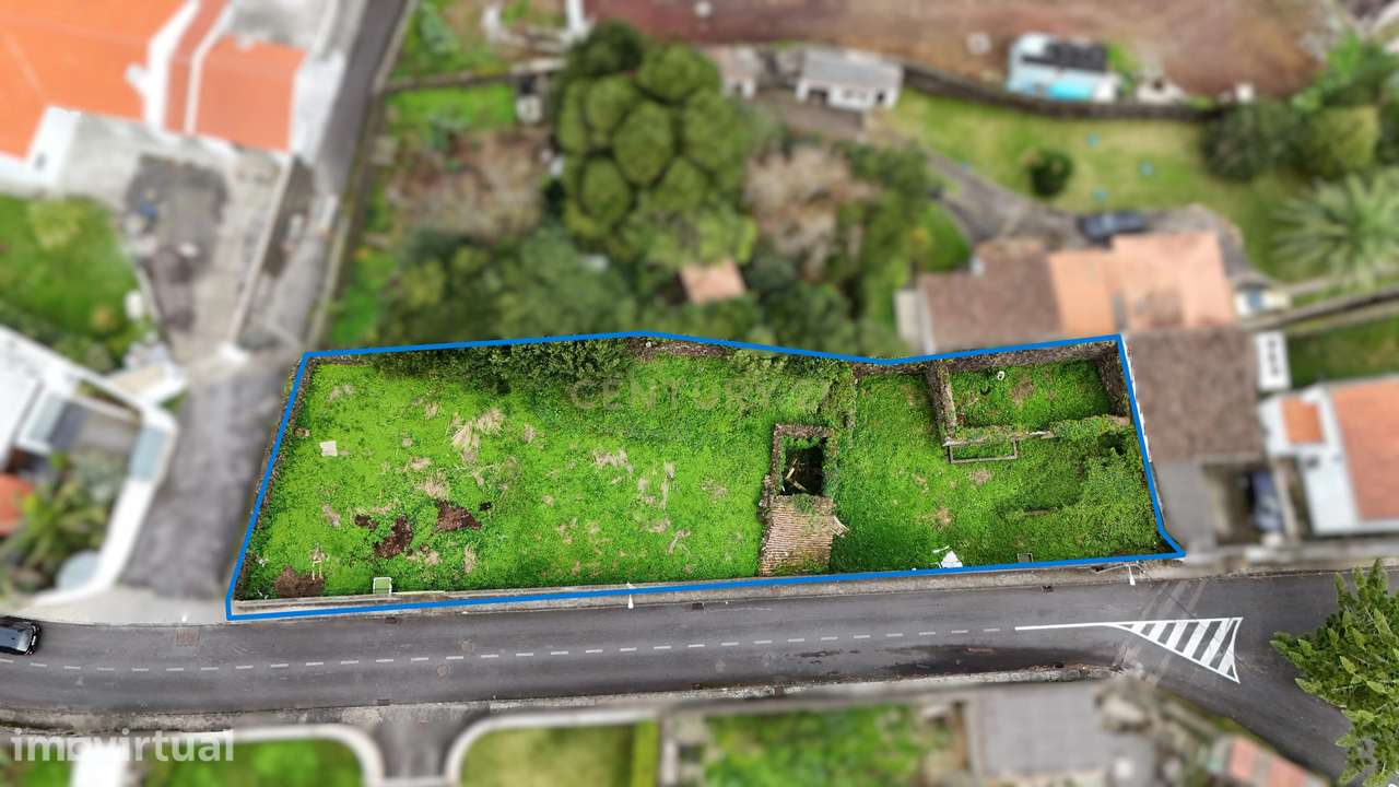 Terreno urbanizável localizado no centro de Pico da Pedra, com 800 m² - Grande imagem: 5/15