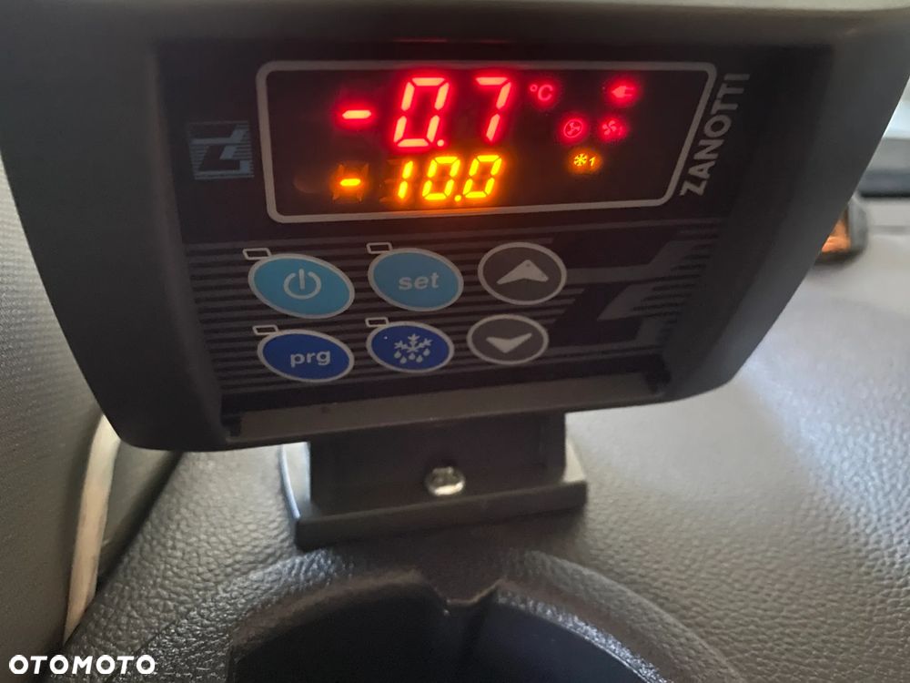 Renault Master Chłodnia Mroźnia 220V. Agregat Zanotti Salon Polska - 23