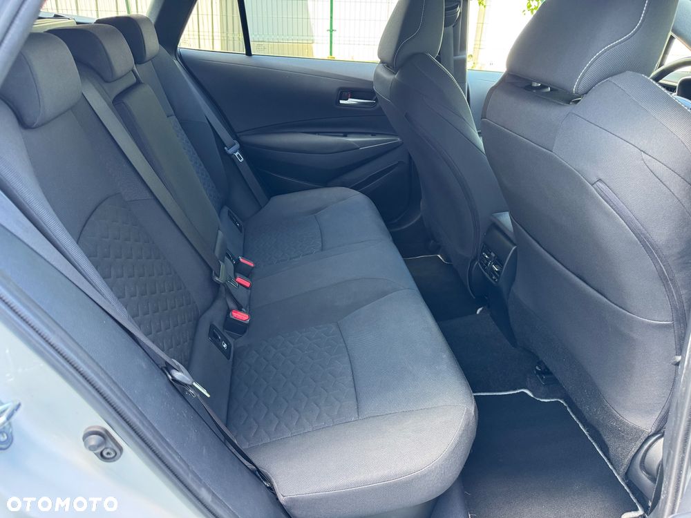 Toyota Corolla 2.0 Black&White - 21