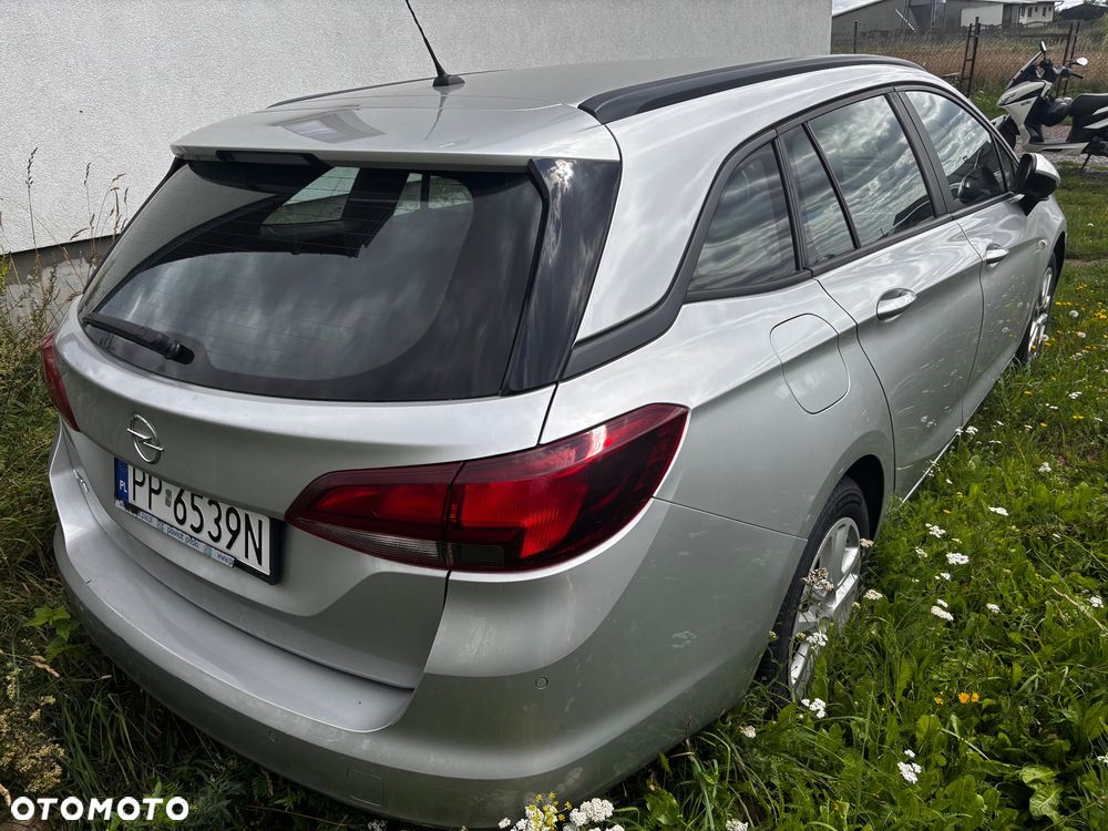 Opel Astra 1.5 CDTI Ultimate S&S - 2