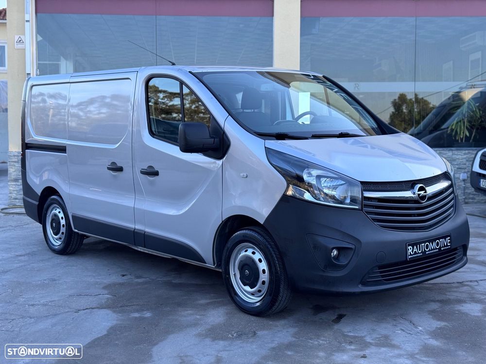 Opel Vivaro L2 3Lug Navi Iva Dedutivel - 4