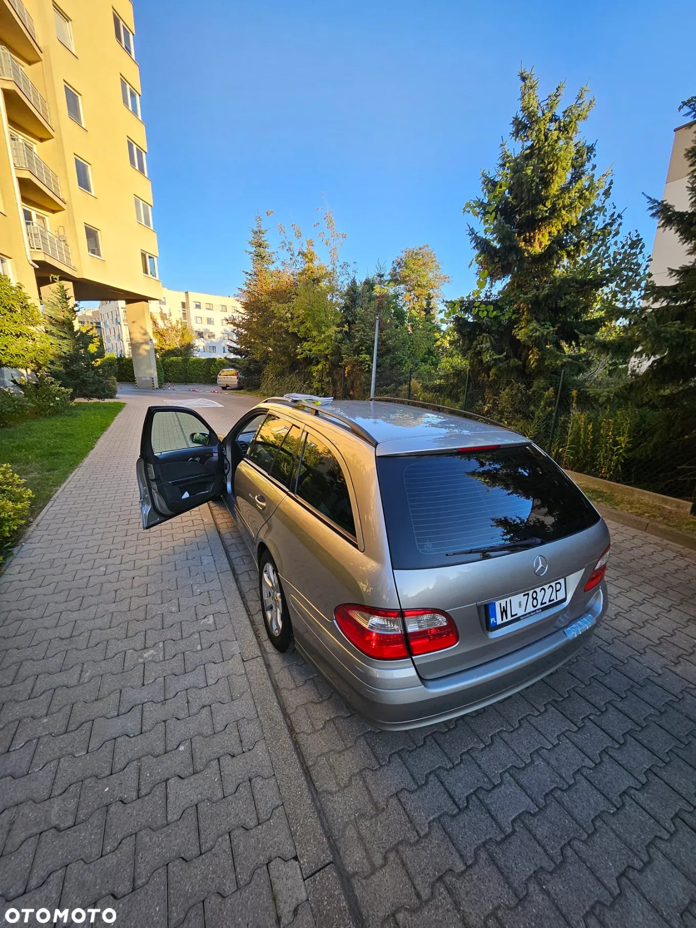 Mercedes-Benz Klasa E - 19