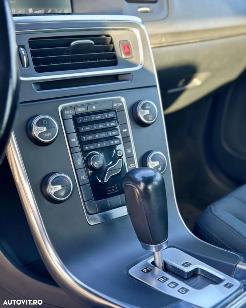 Volvo S60 D3 Start-Stop Basic - 4