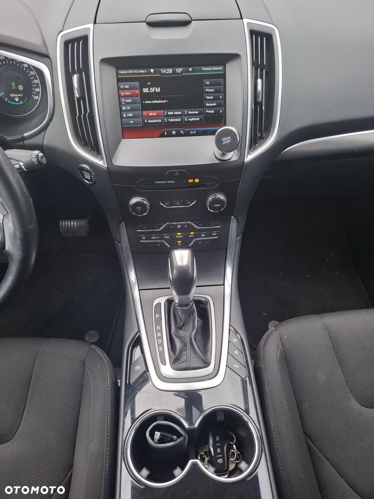 Ford S-Max 2.0 TDCi Titanium PowerShift - 7