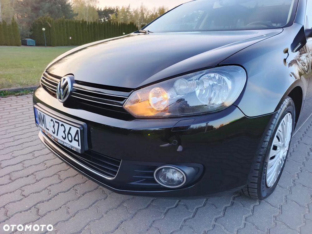 Volkswagen Golf 2.0 TDI DPF Highline - 23