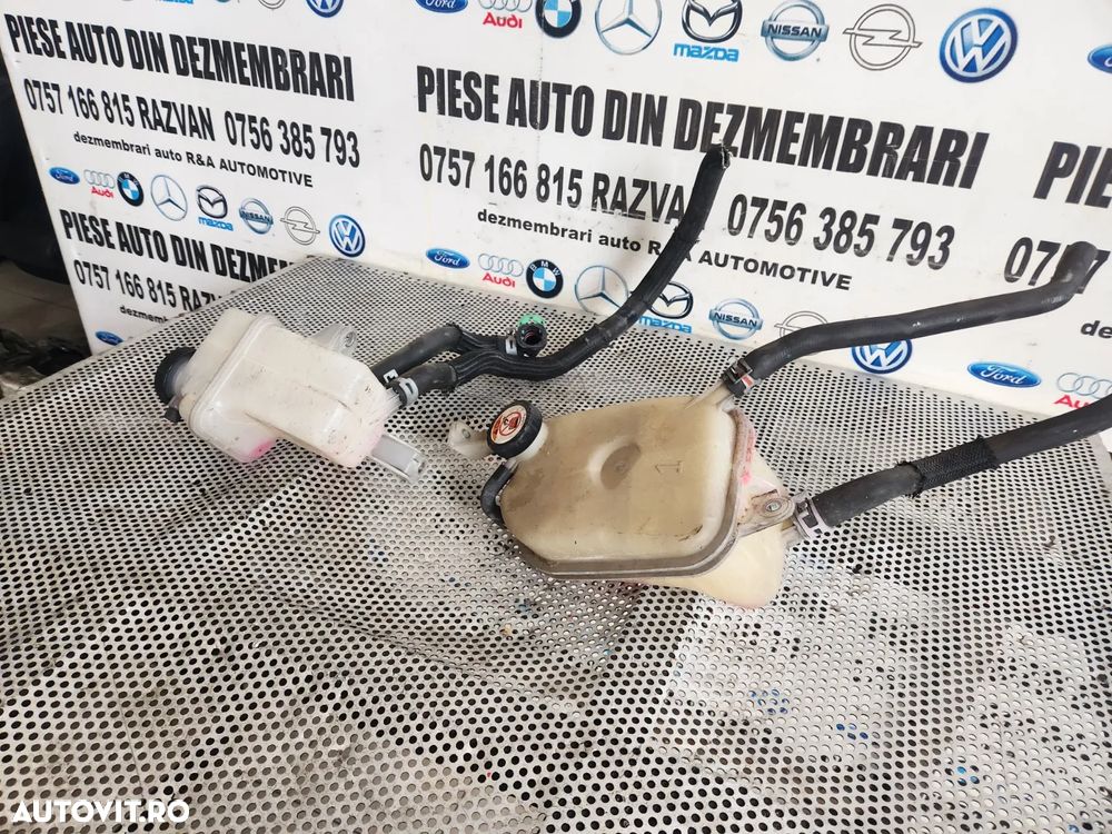 Bidonas Vas Expansiune Racire Antigel Toyota Auris An 2013-2014-2015-2016-2017-2018 Hybrid Dezmembr - 2