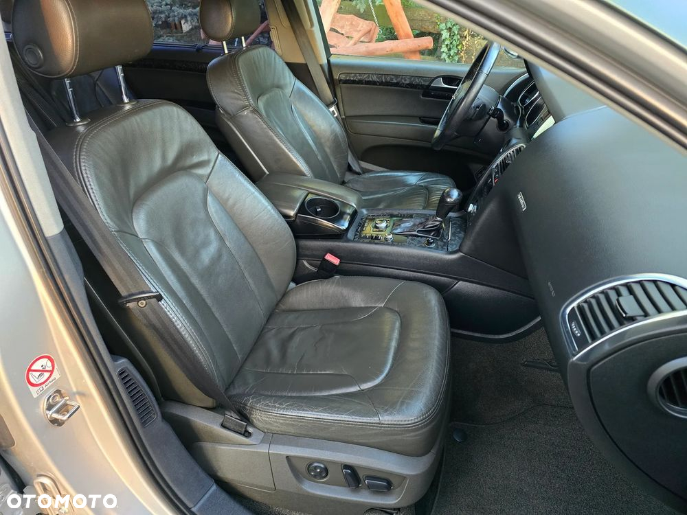 Audi Q7 3.0 TDI Quattro Tiptronic - 33