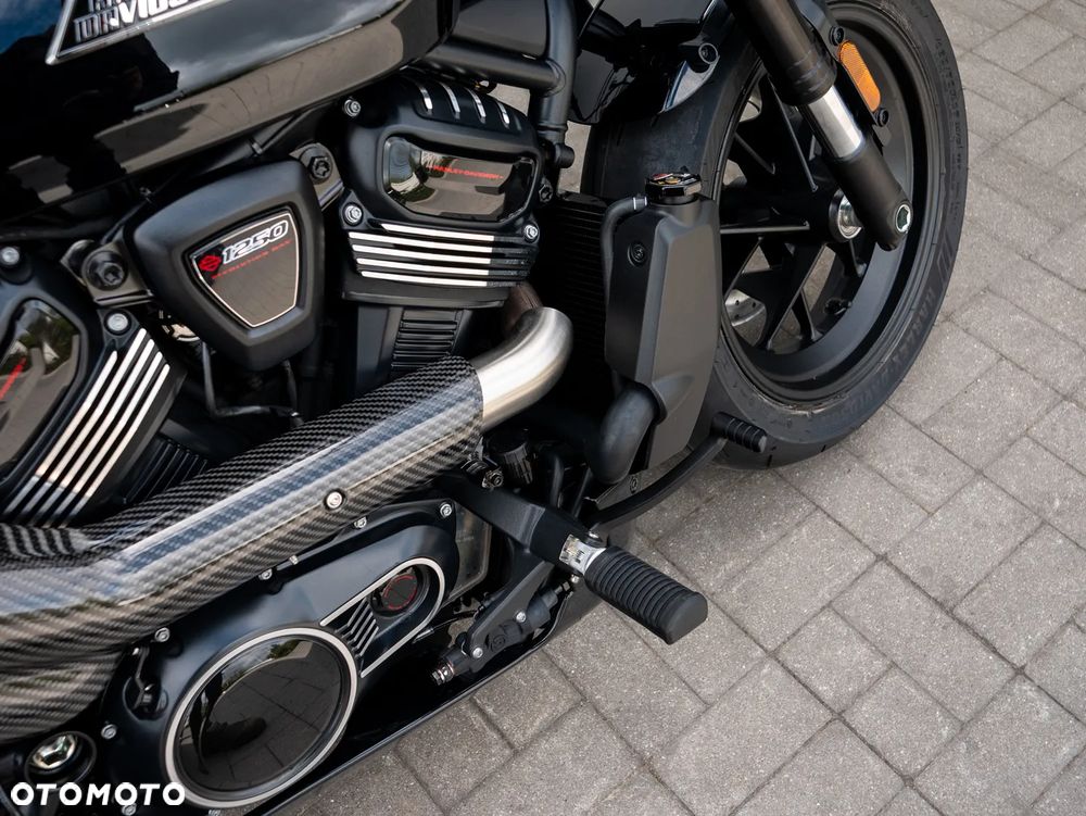 Harley-Davidson Sportster - 15