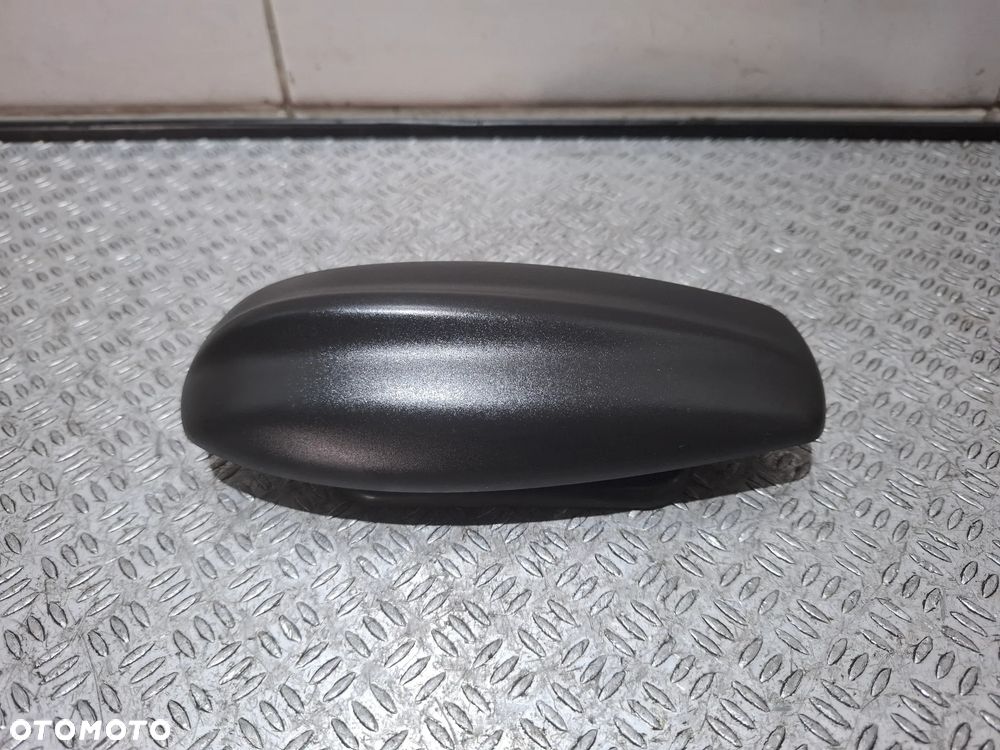 Antena dachowa GPS Land Rover Range rok 2010 nr 6H5219C089AC - 2