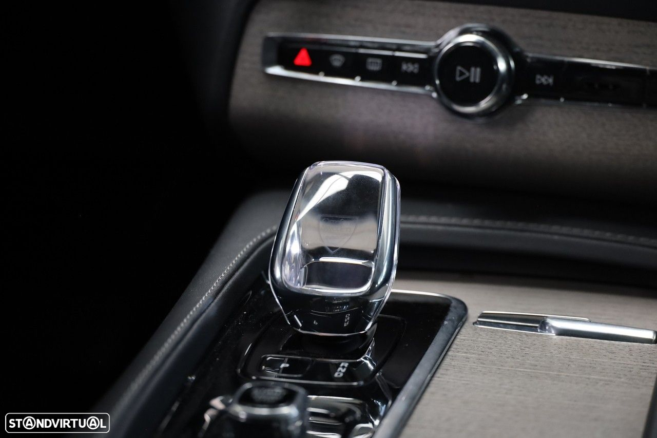 Volvo XC 90 2.0 T8 PHEV Ultimate Dark AWD - 22