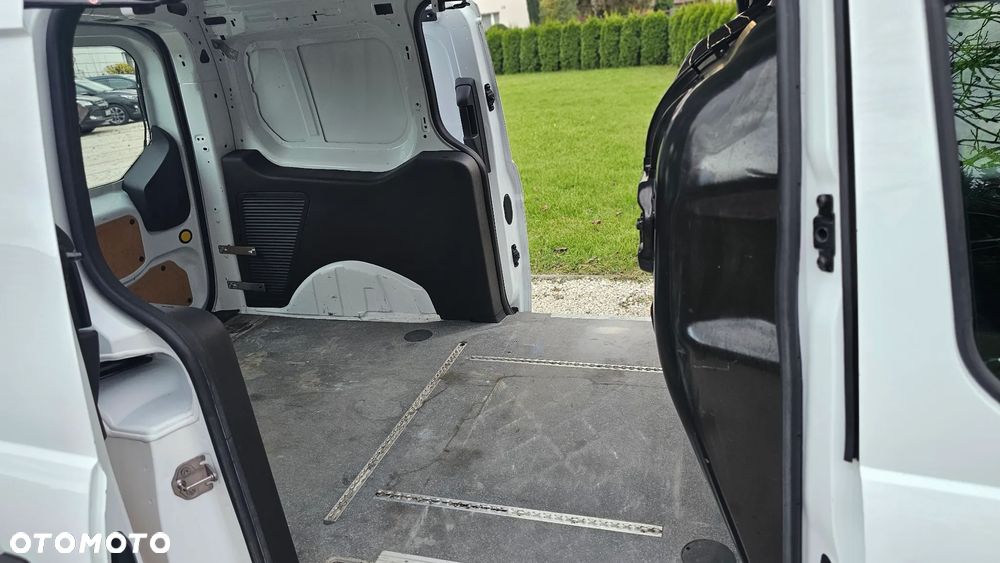 Ford Transit Connect - 30