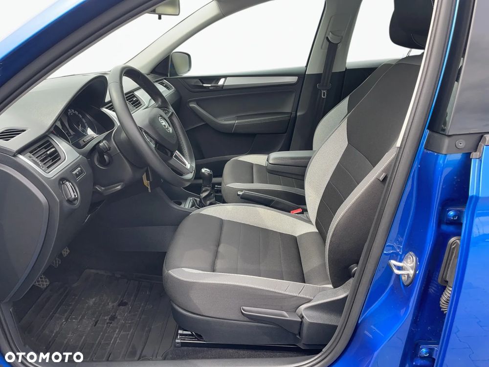 Skoda RAPID 1.0 TSI Ambition - 8