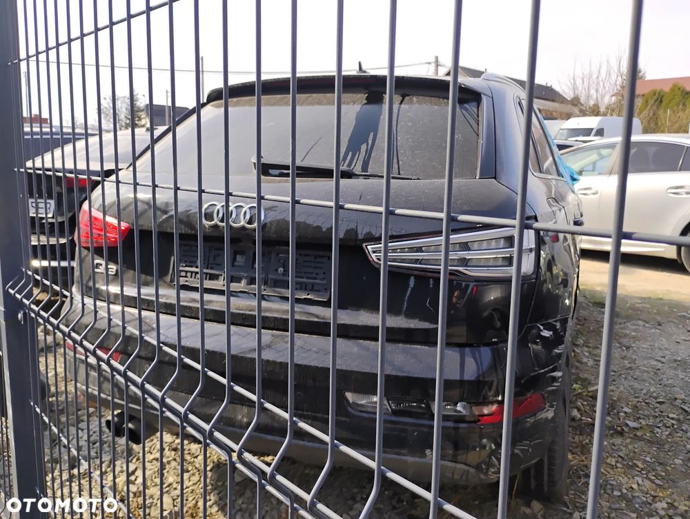 Audi Q3 Sportback - 4