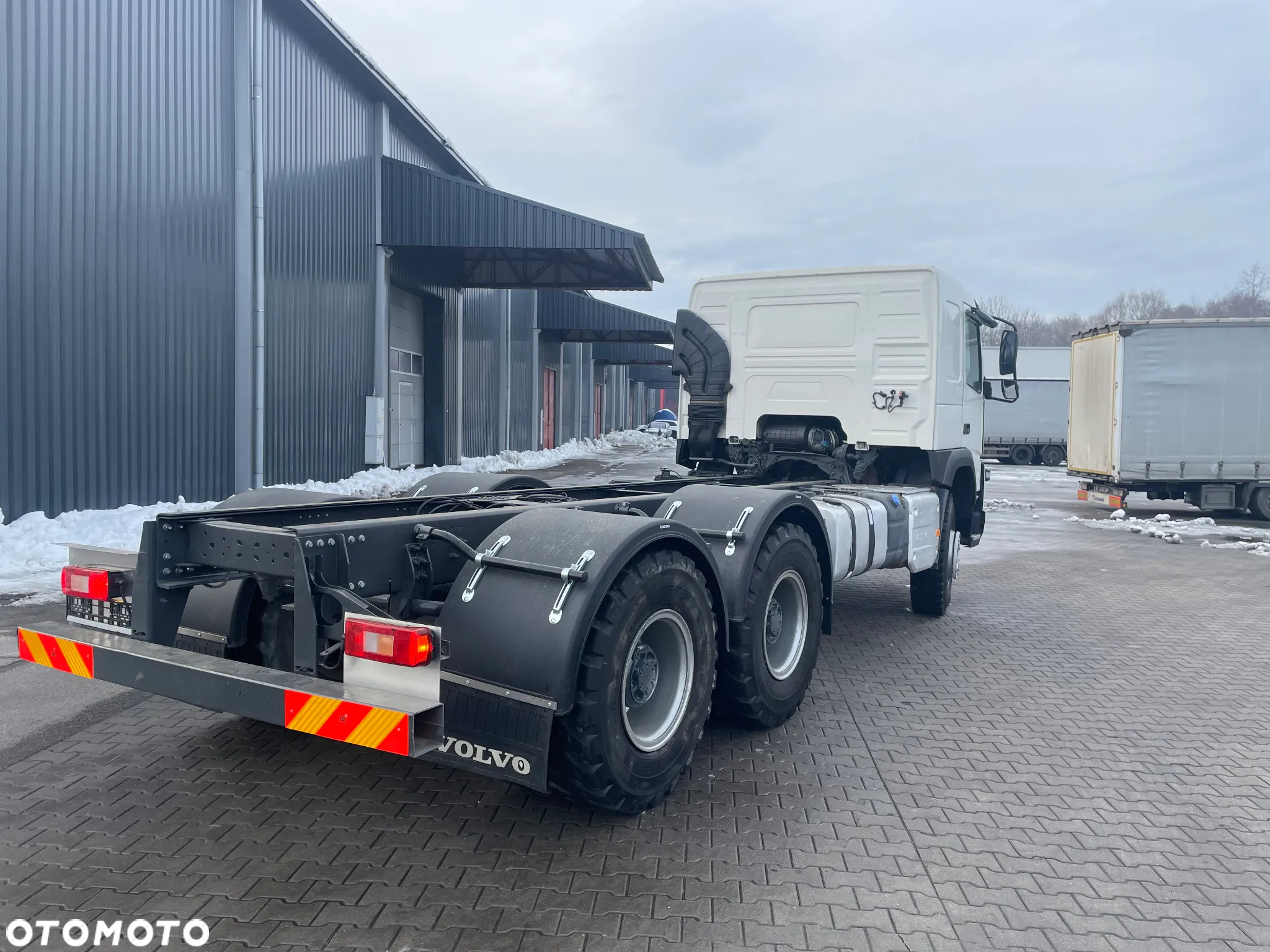 Volvo FMX 6X4 - 5