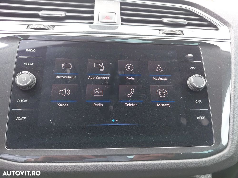 Volkswagen Tiguan 2.0 TDI DSG Elegance - 24