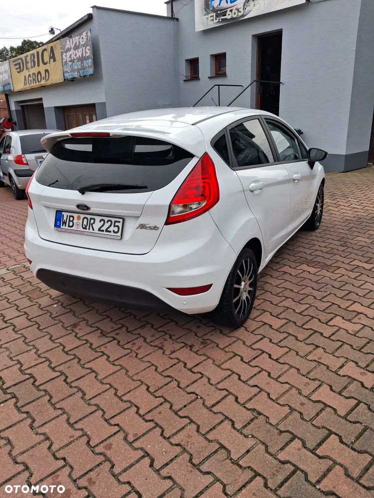 Ford Fiesta - 5