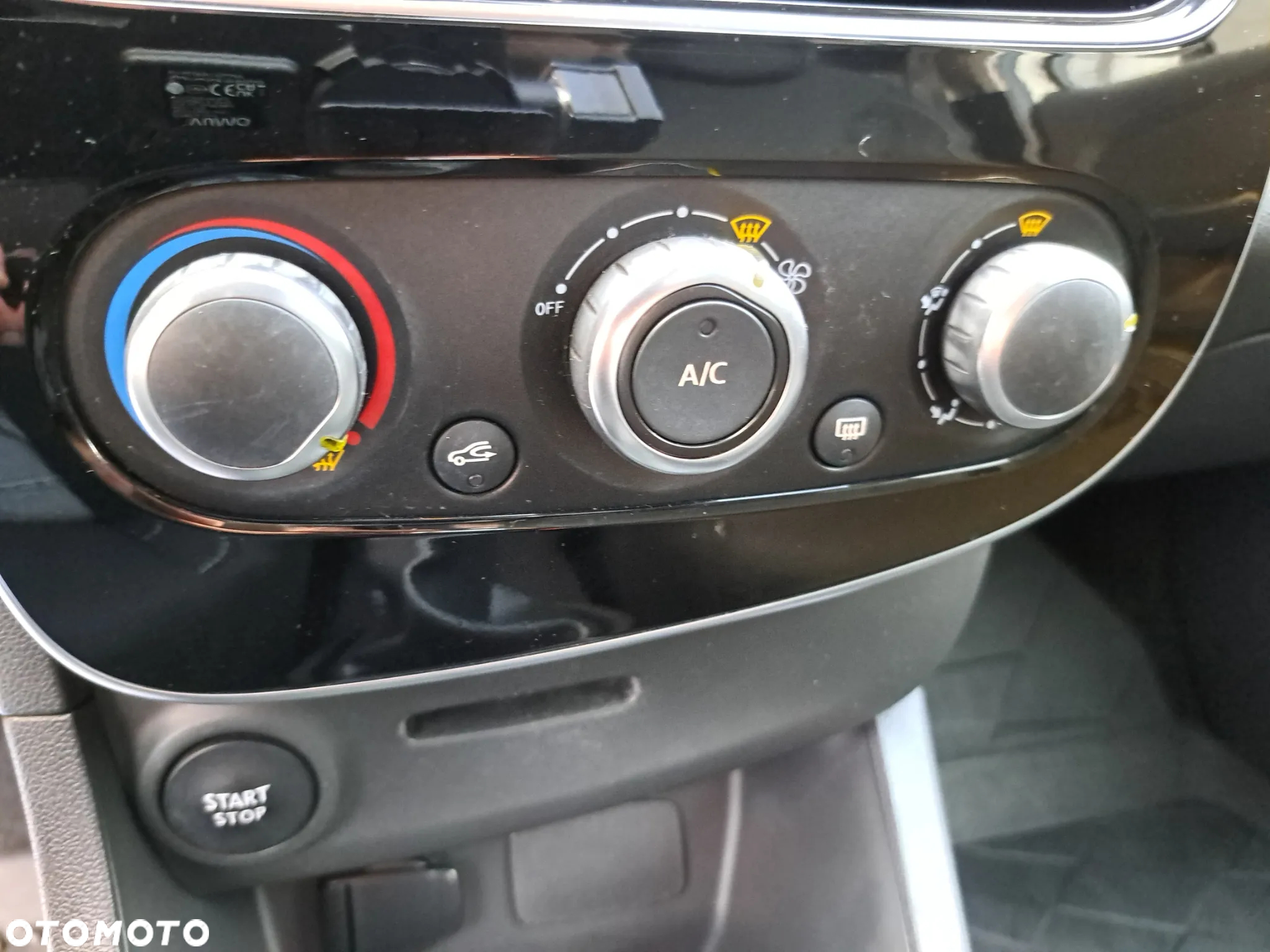 Renault Clio 1.5 dCi Energy Limited - 16