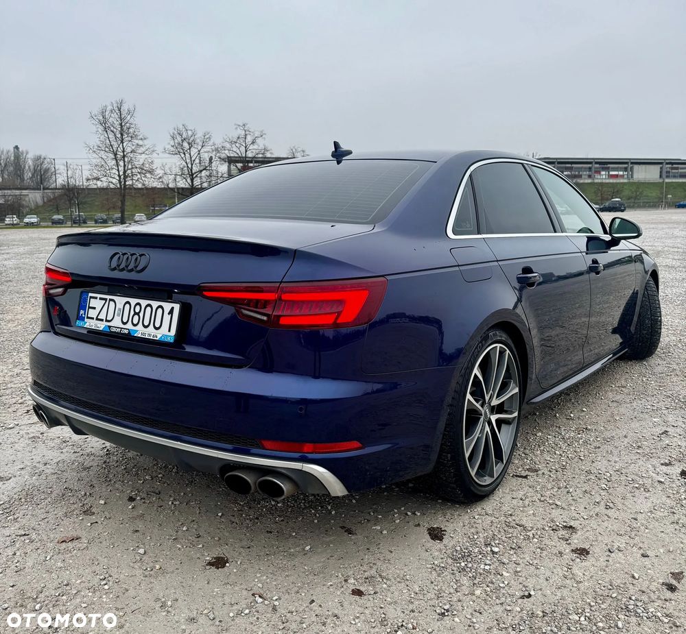 Audi S4 Limousine - 5