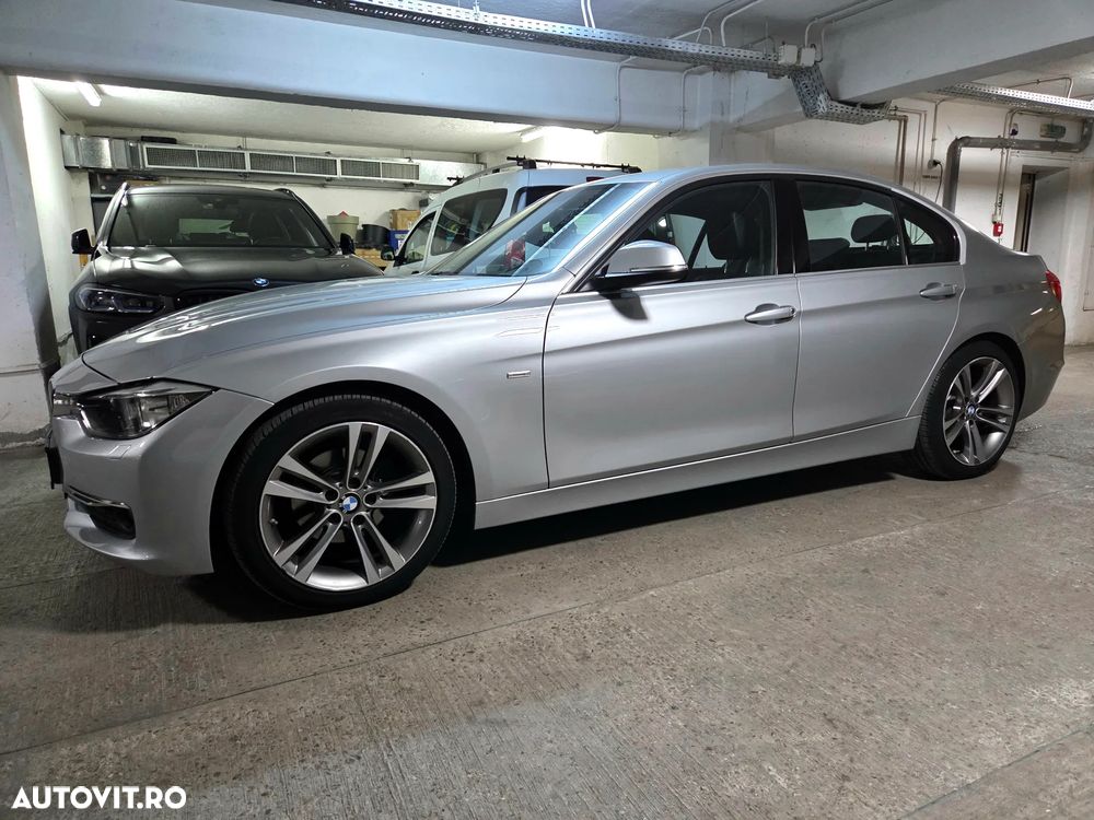 BMW Seria 3 320d Touring Aut. Efficient Dynamics Edition Blue Perf. Luxury Line - 13
