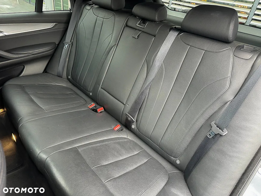 BMW X5 xDrive25d - 39