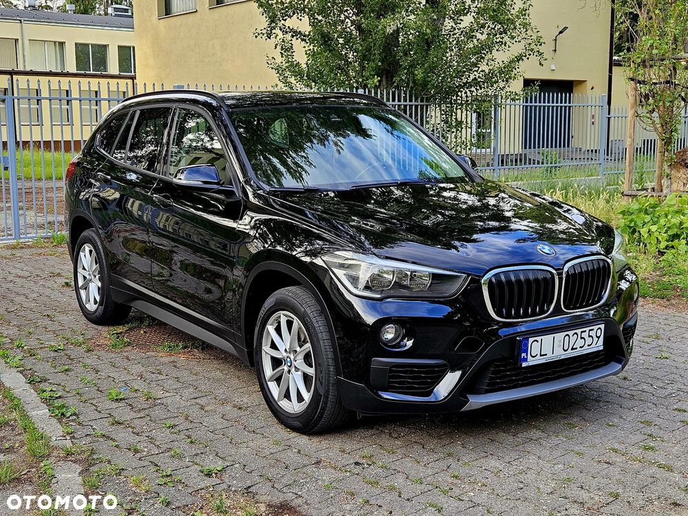 BMW X1 sDrive18i Advantage - 1