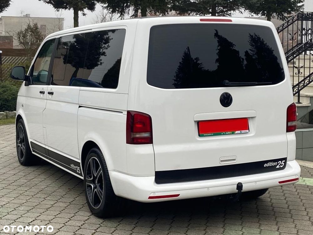 Volkswagen Multivan - 5