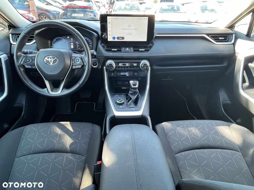 Toyota RAV4 - 5