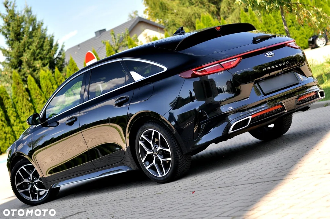 Kia ProCeed 1.4 T-GDI DCT7 OPF GT LINE - 2
