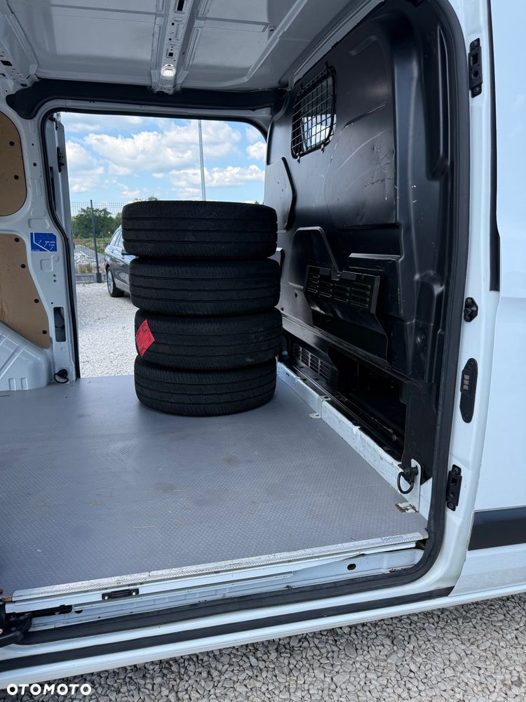 Ford Transit Custom - 19
