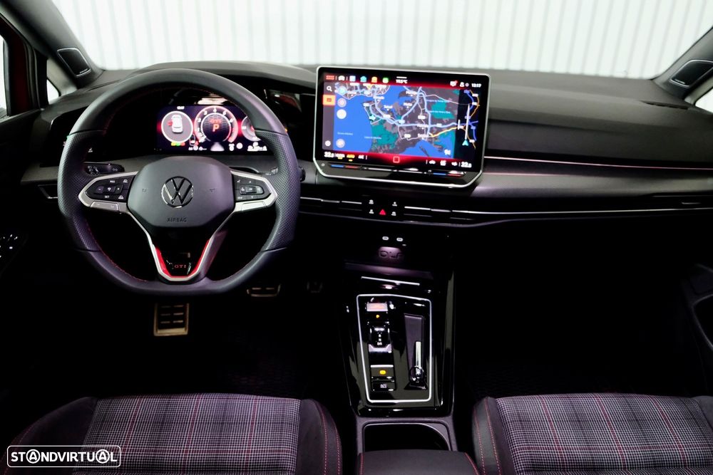 VW Golf 2.0 TSI GTI DSG - 25