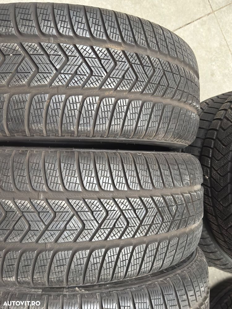 Vând 4 anvelope 255/55/20 Pirelli de iarnă ca noi - 2