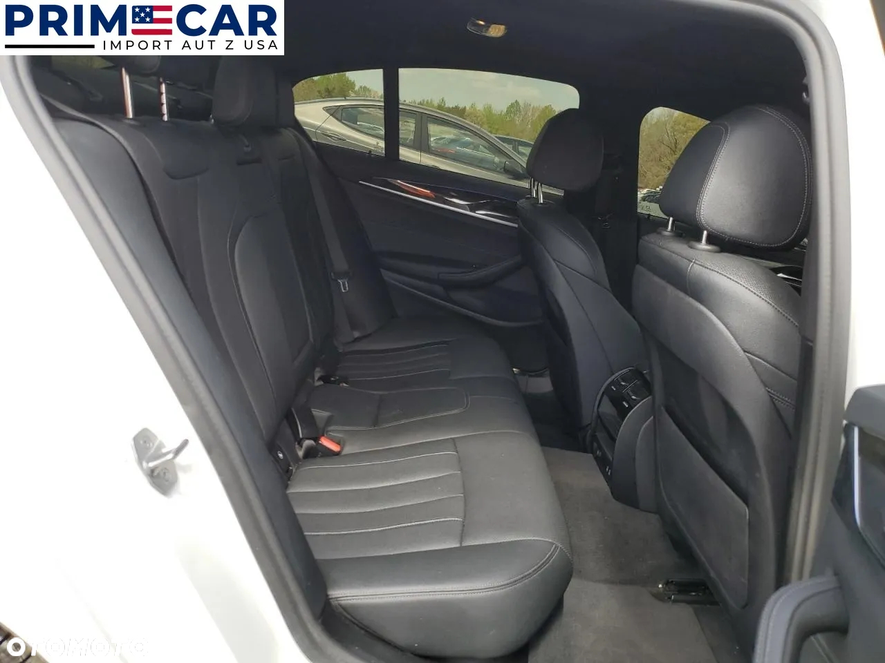 BMW Seria 5 540i xDrive - 10