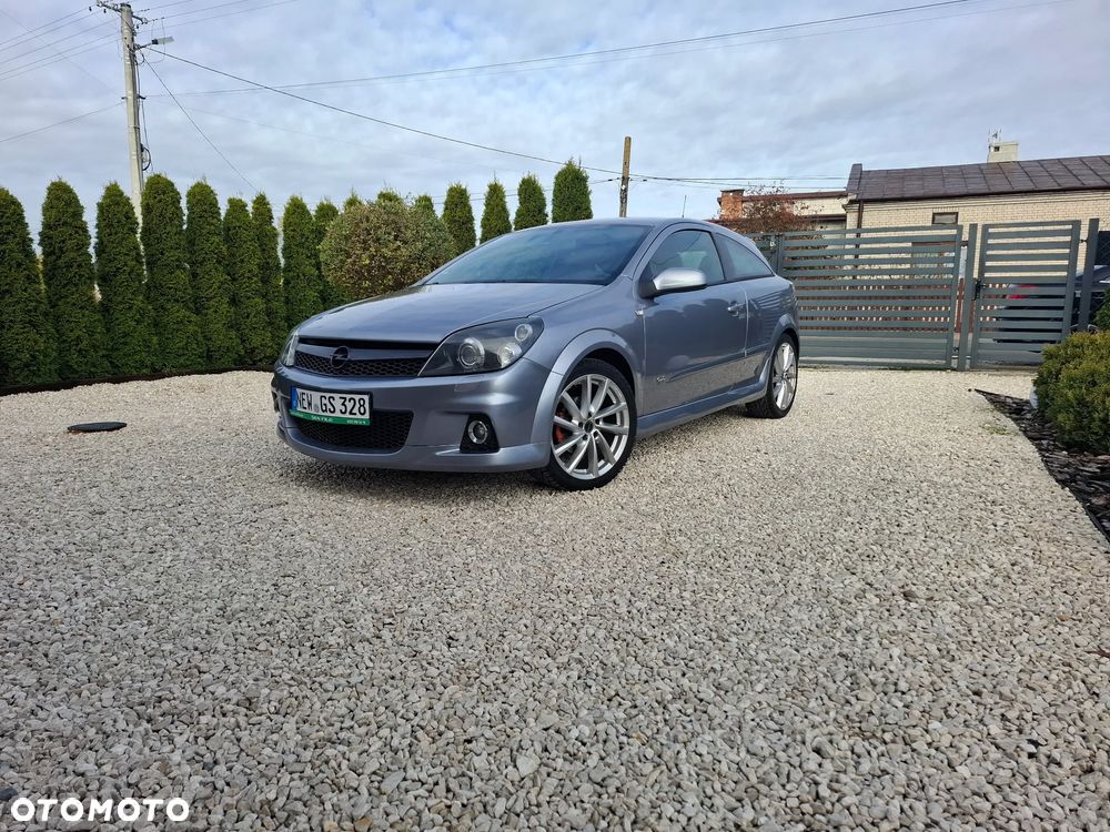 Opel Astra GTC 1.8 Cosmo - 7