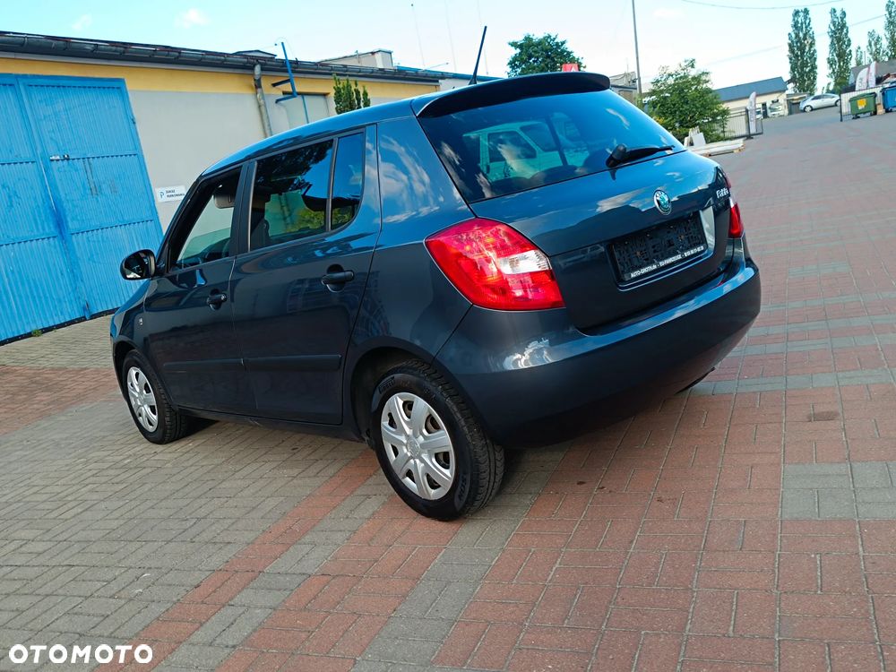 Skoda Fabia 1.2 HTP Ambition - 12