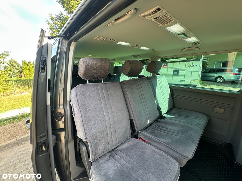 Volkswagen Caravelle 2.0 TDI L1 Comfortline DSG - 22