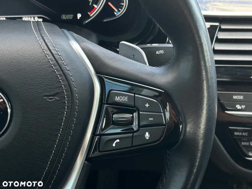 BMW Seria 5 530i GPF xDrive Sport Line sport - 21