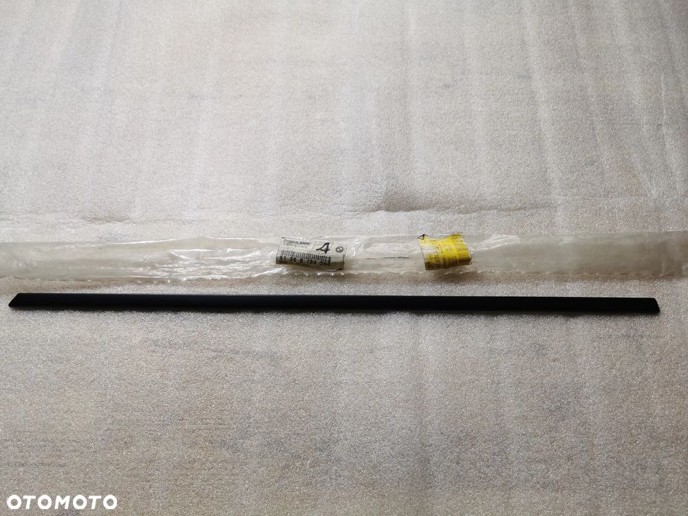 Bmw 5 E39 kombi Listwa szyby lewy tył lewej karoseryjnej NOWA OEM 51368189295 - 1