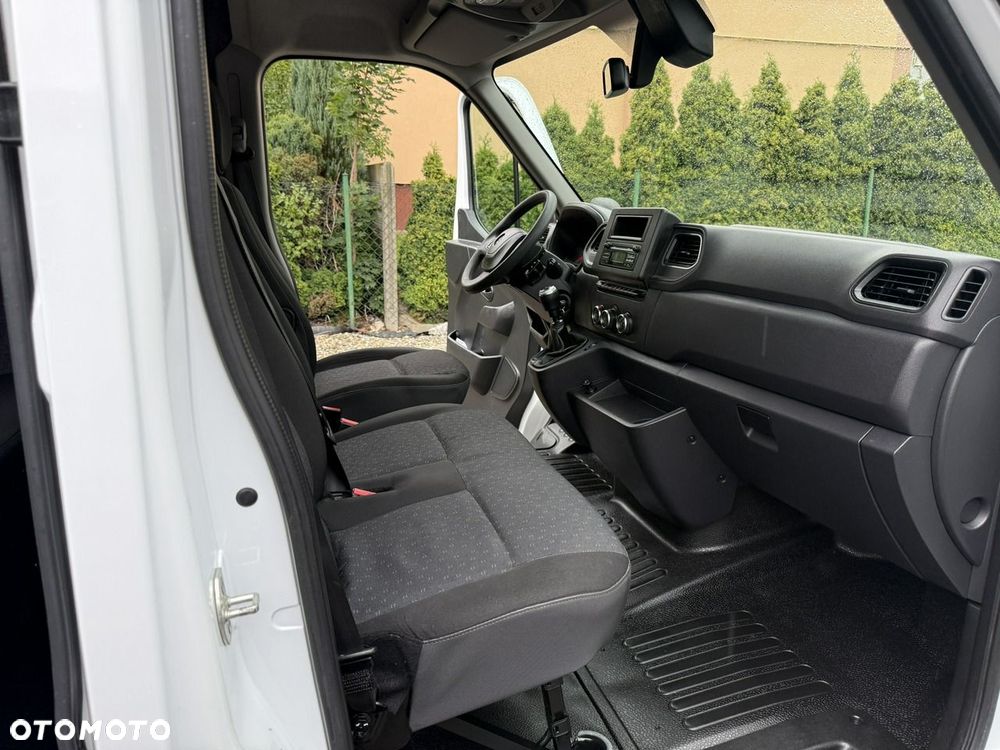 Renault Master - 15