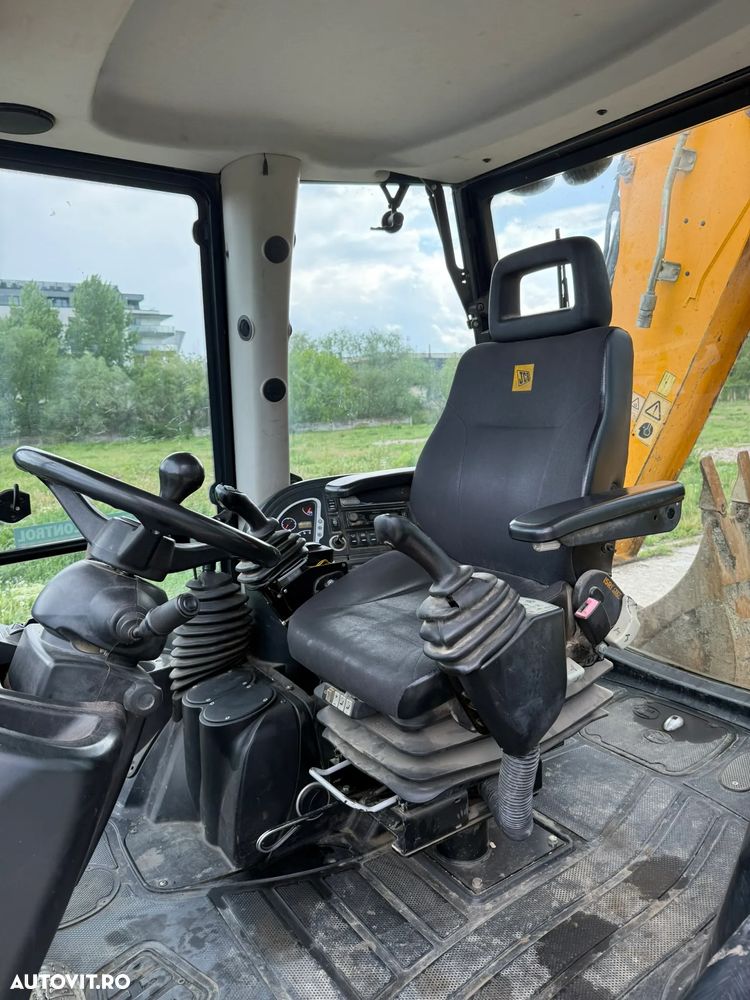 JCB 3CX Eco - 6
